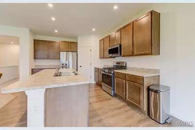 327 Dalriada Boulevard, O'Fallon, MO 63368 - Photo 5