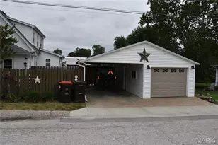 523 W Olive St, Palmyra, MO 63461 - Photo 7