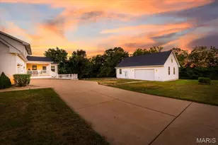2265 Mette Rd, Wentzville, MO 63385 - Photo 3