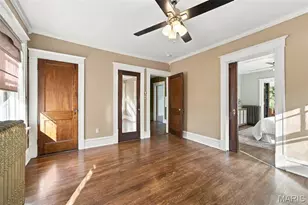 7043 Pershing Ave, University City, MO 63130 - Photo 37