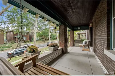 7043 Pershing Avenue, University City, MO 63130 - Photo 7