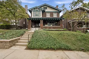7043 Pershing Ave, University City, MO 63130 - Photo 1