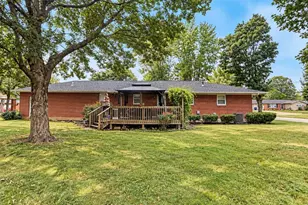 303 Carter St, Farmington, MO 63640 - Photo 5