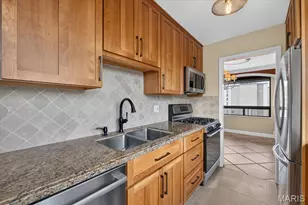4466 W Pine Blvd, Saint Louis, MO 63108 - Photo 17