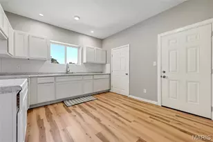 8101 Ellerton Ave, Unincorporated, MO 63114 - Photo 19
