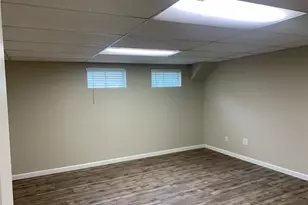 1411 Old Farm Dr, Saint Louis, MO 63146 - Photo 13