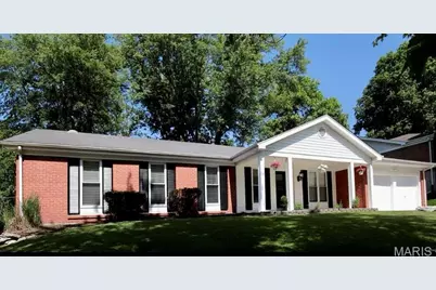 1411 Oldfarm Drive, Saint Louis, MO 63146 - Photo 1
