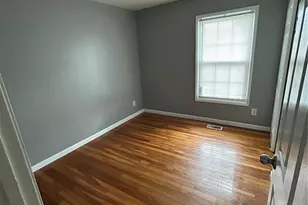 1445 El Centro Dr, Florissant, MO 63031 - Photo 9