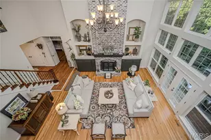 13243 Weatherfield Dr, Maryland Heights, MO 63146 - Photo 25
