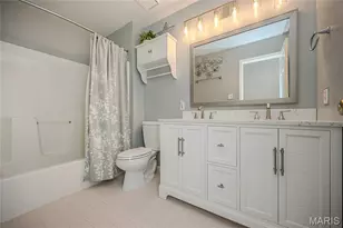 13243 Weatherfield Dr, Maryland Heights, MO 63146 - Photo 29