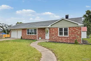 202 Cherry St, Wright City, MO 63390 - Photo 1