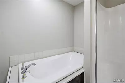 857 Cades Cove, Florissant, MO 63031 - Photo 13