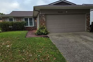 3645 Greenway Chase Dr, Florissant, MO 63031 - Photo 1