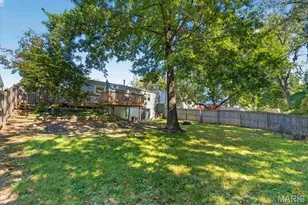 11974 Brookmont Dr, Maryland Heights, MO 63043 - Photo 37