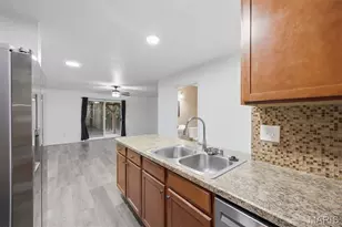 608 Rock Creek Ct, Festus, MO 63028 - Photo 11