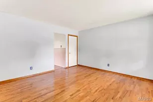 11912 McKelvey Gardens Dr, Maryland Heights, MO 63043 - Photo 7