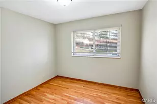 1011 Chartres Ave, Saint Louis, MO 63132 - Photo 17