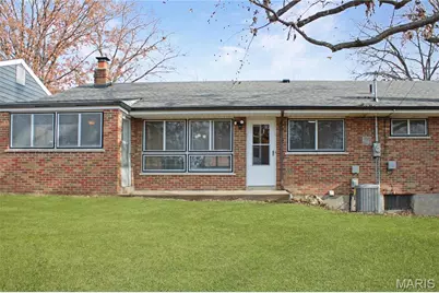 1011 Chartres Avenue, Saint Louis, MO 63132 - Photo 21