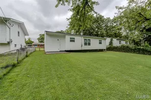 10237 Royal Dr, Saint Louis, MO 63136 - Photo 21