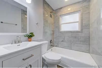 10237 Royal Drive, Saint Louis, MO 63136 - Photo 13