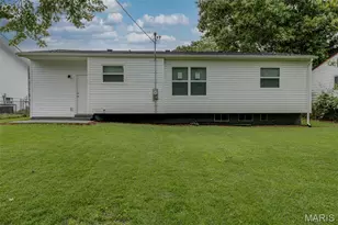 10237 Royal Dr, Saint Louis, MO 63136 - Photo 19