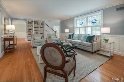 8 Granada Way, Ladue, MO 63124 - Photo 7