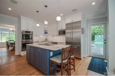 8 Granada Way, Ladue, MO 63124 - Photo 17