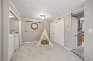 582 N Laclede Station Rd, Webster Groves, MO 63119 - Photo 21