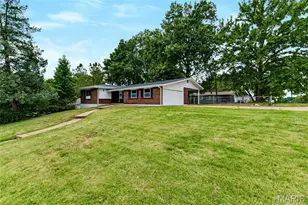 11097 Worchester Dr, Saint Louis, MO 63136 - Photo 19