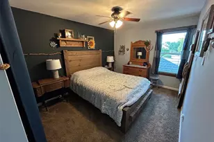 4 Tinsmith Ct, Saint Charles, MO 63366 - Photo 19
