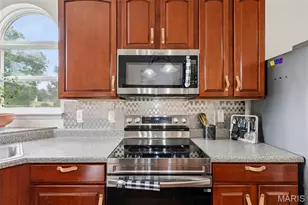 10 Ashbury Crossing Ct, Florissant, MO 63034 - Photo 19