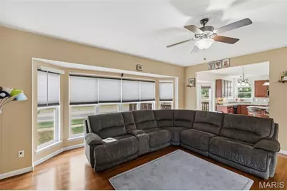 10 Ashbury Crossing Court, Florissant, MO 63034 - Photo 13