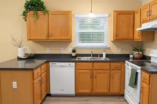 2162 Warwick Castle, Imperial, MO 63052 - Photo 7