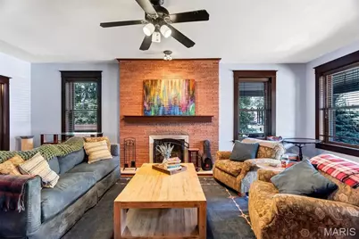 1154 Dover Place, Saint Louis, MO 63111 - Photo 3