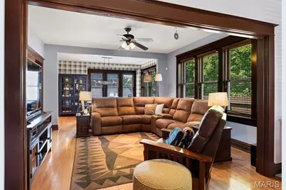 1154 Dover Place, Saint Louis, MO 63111 - Photo 7
