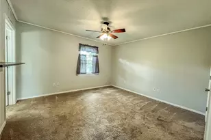 408 McMurry St, Paris, MO 65275 - Photo 17