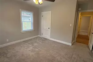 260 N Locust St, Hannibal, MO 63401 - Photo 13