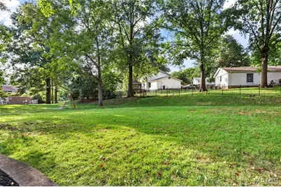 1294 Pinrun Drive, Ballwin, MO 63011 - Photo 35