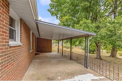 217 Fir Street, Desloge, MO 63601 - Photo 9