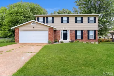 710 Westbridge Drive, Saint Peters, MO 63376 - Photo 1