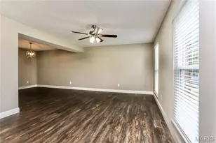 710 Westbridge Dr, Saint Peters, MO 63376 - Photo 3