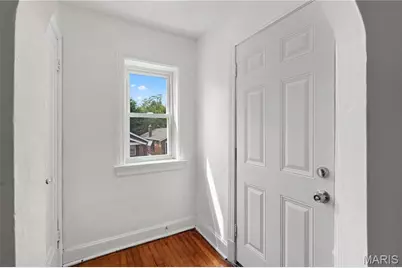 3500 Central Place, Beverly Hills, MO 63121 - Photo 9