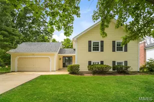 15027 Isleview Dr, Chesterfield, MO 63017 - Photo 1