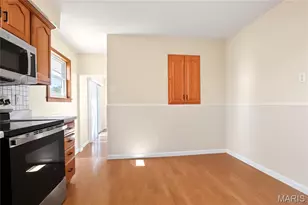4322 Heinle Dr, Saint Louis, MO 63129 - Photo 11