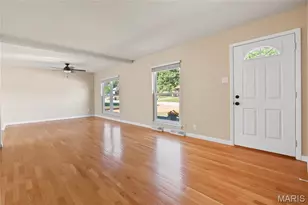 4322 Heinle Dr, Saint Louis, MO 63129 - Photo 3