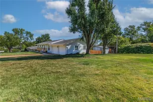 4322 Heinle Dr, Saint Louis, MO 63129 - Photo 31