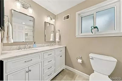 1517 Rue Renee Drive, Warson Woods, MO 63122 - Photo 11