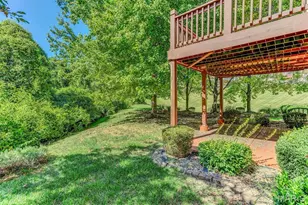 18 Country Bluff Ct, Saint Charles, MO 63301 - Photo 33