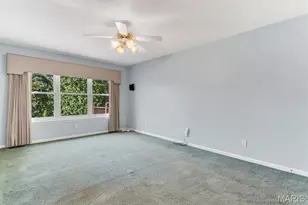18 Country Bluff Ct, Saint Charles, MO 63301 - Photo 17
