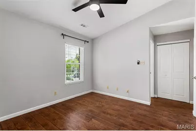 1961 Marine Terrace Drive #L, Saint Louis, MO 63146 - Photo 13